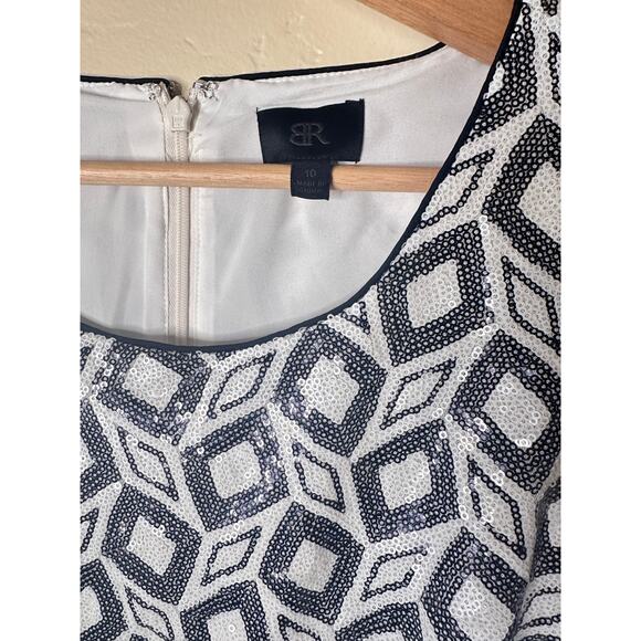 Banana Republic Monogram Black and White Geo Pattern Sequin Shift Dress - Picture 4 of 8